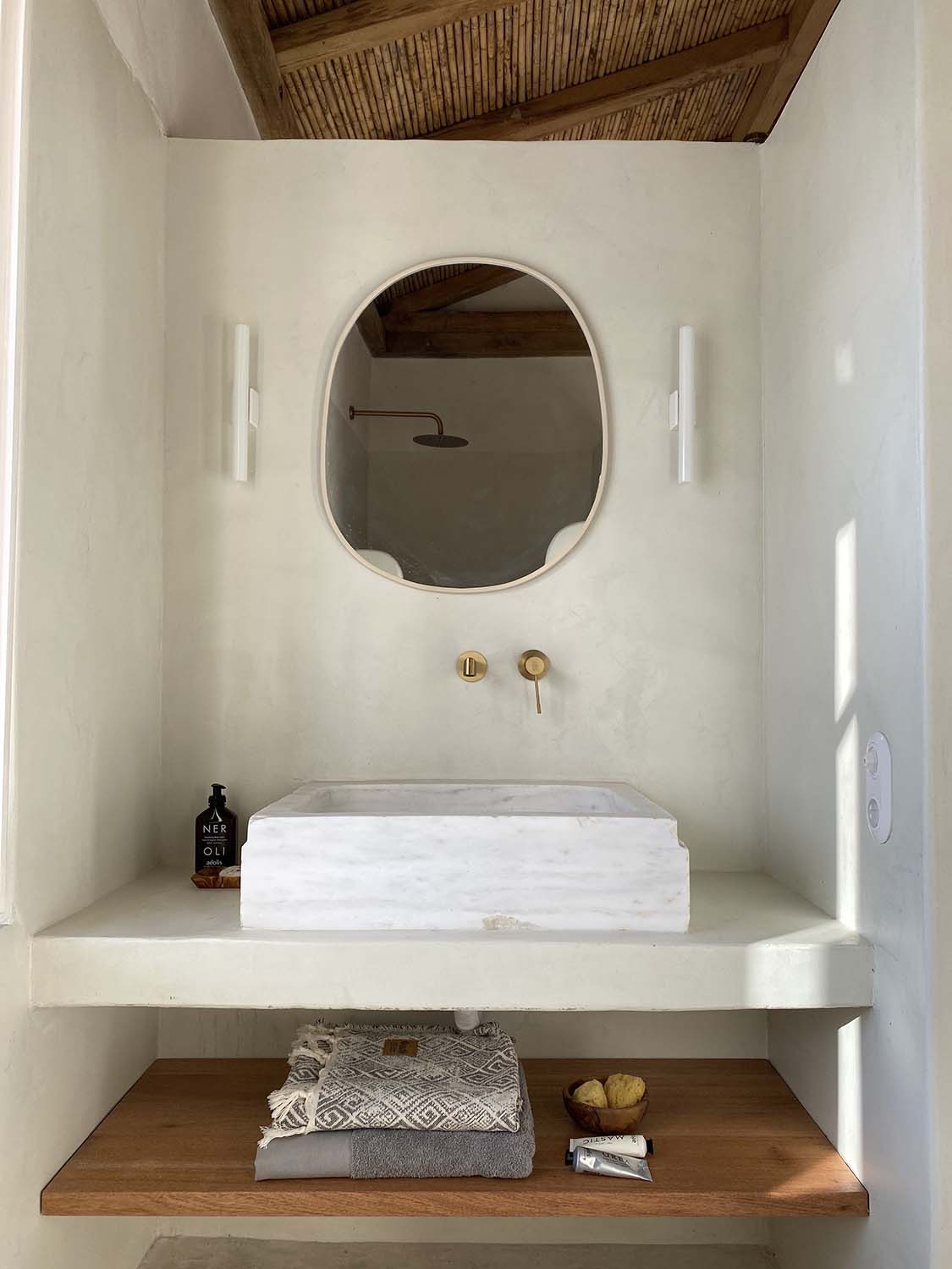 Poros Summer House - Greek Island Homes - ABsee - Anouck Brinkerink